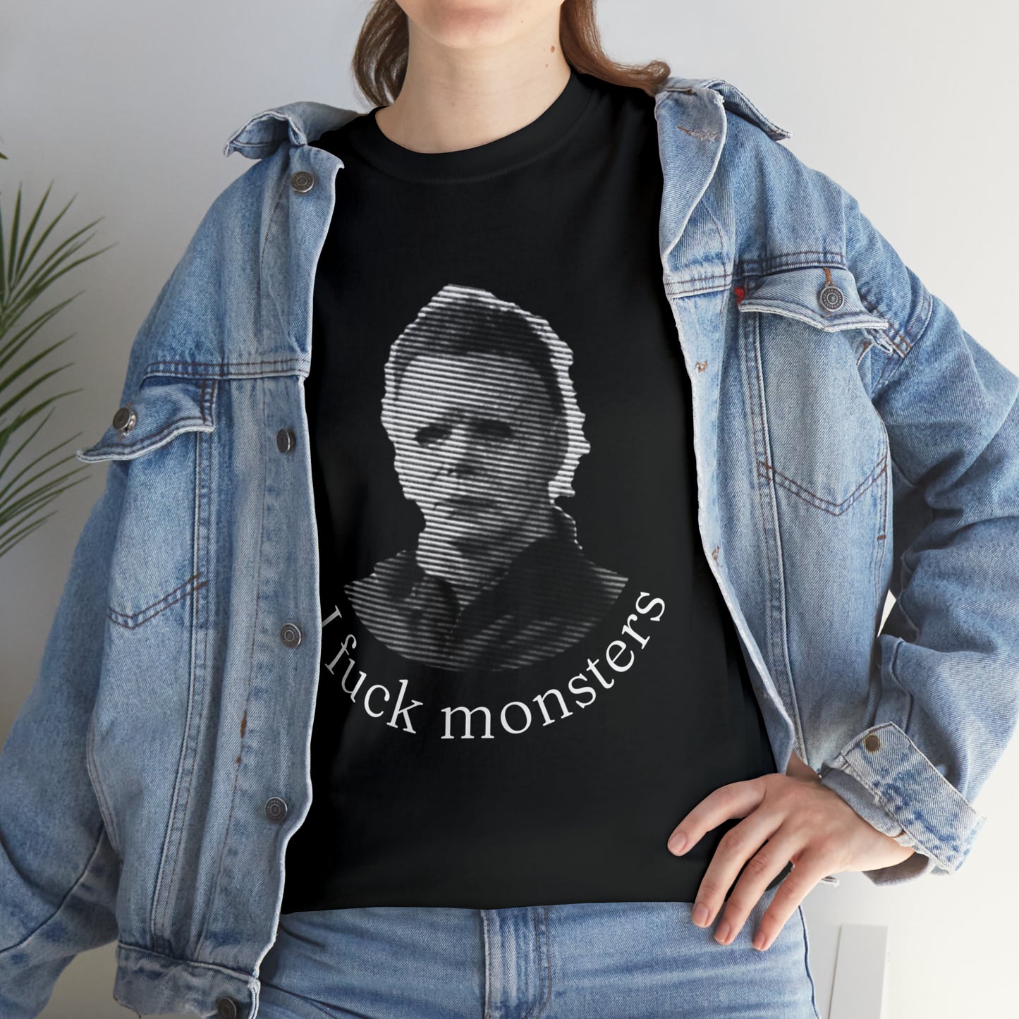 Michael Myers "I fuck monsters" Unisex Heavy Cotton Tee